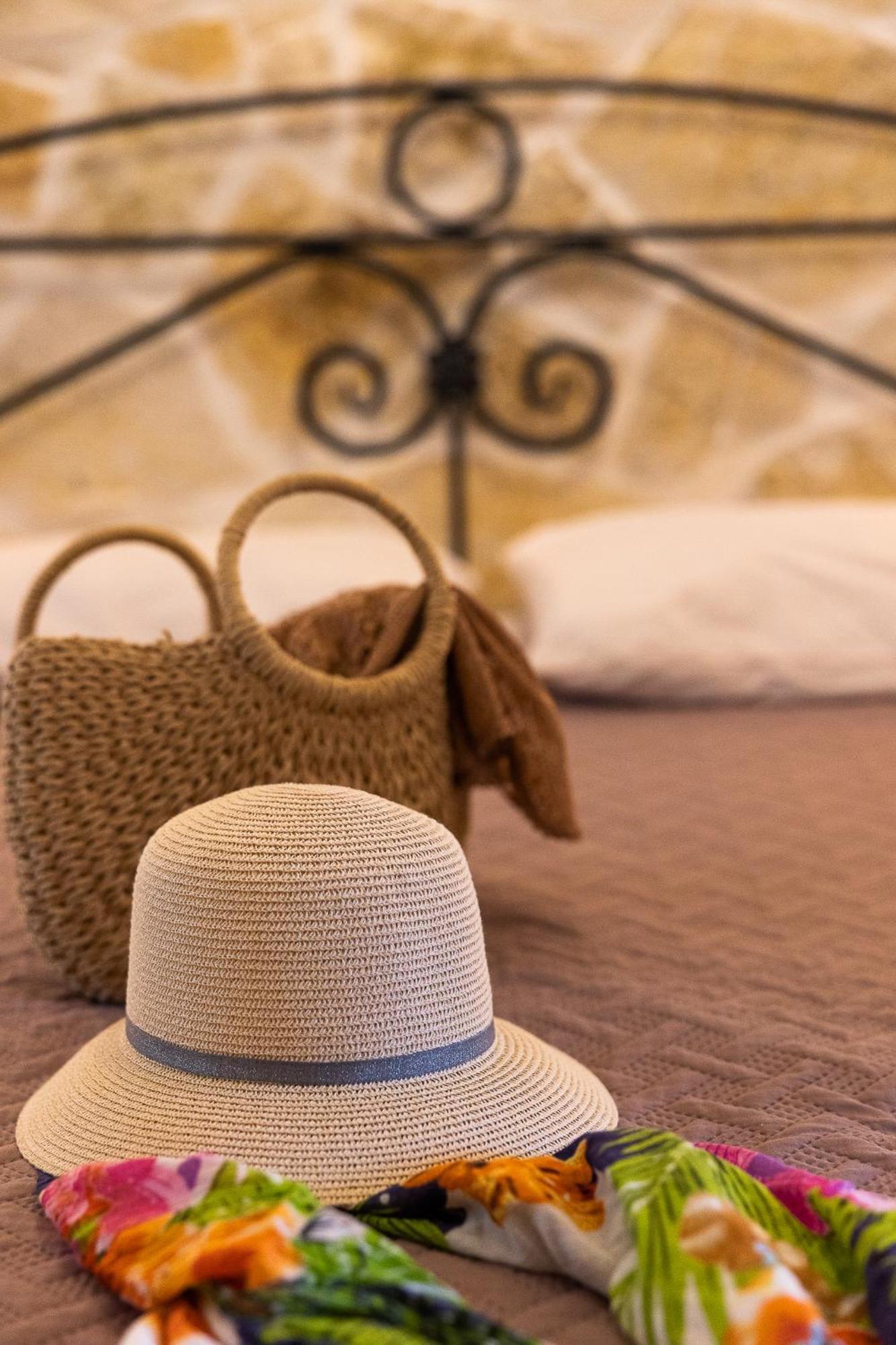 Mathraki Resort Гоувия Экстерьер фото